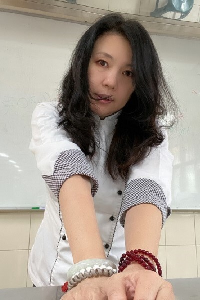蔣寶儀